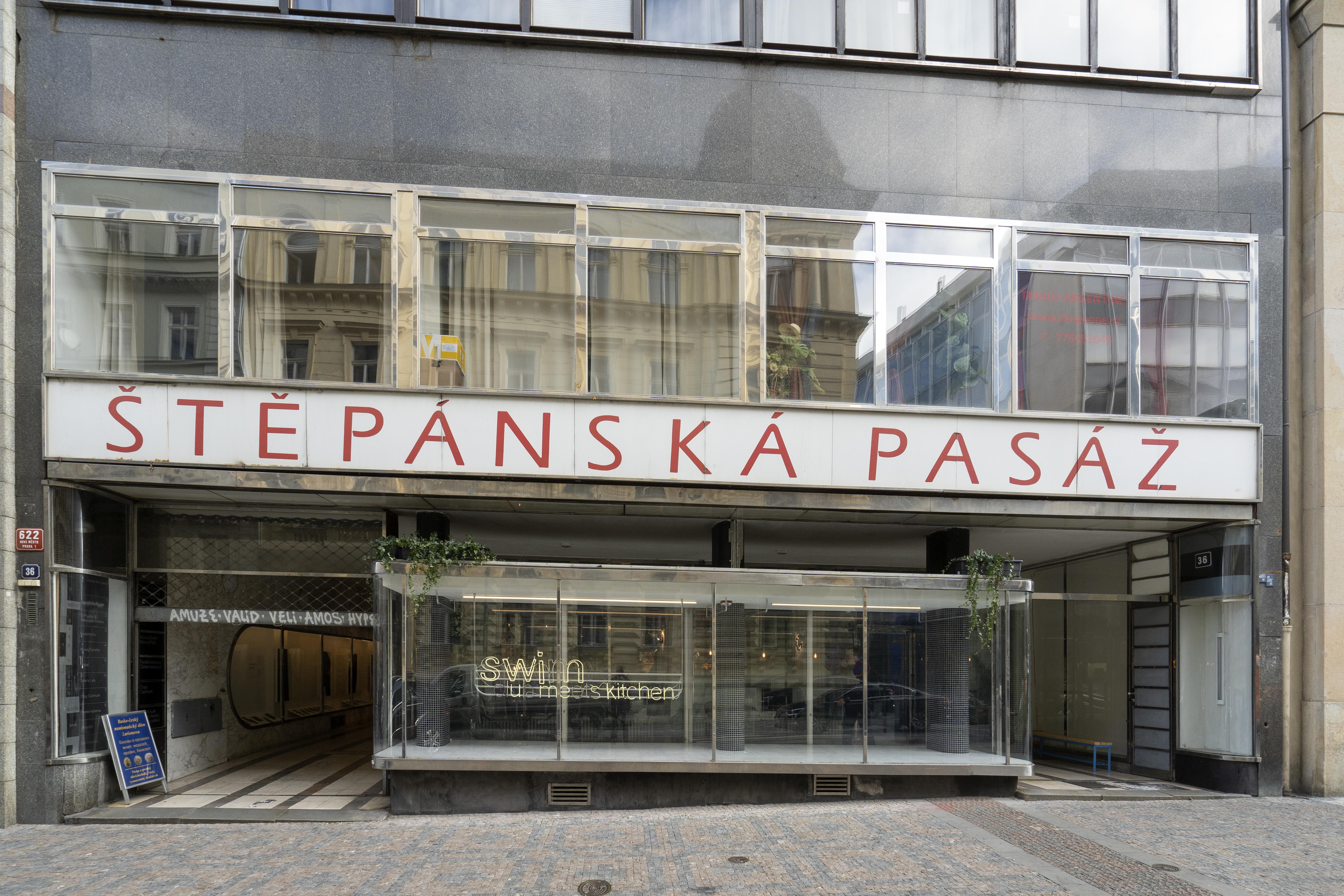 Apartment Apple Prag