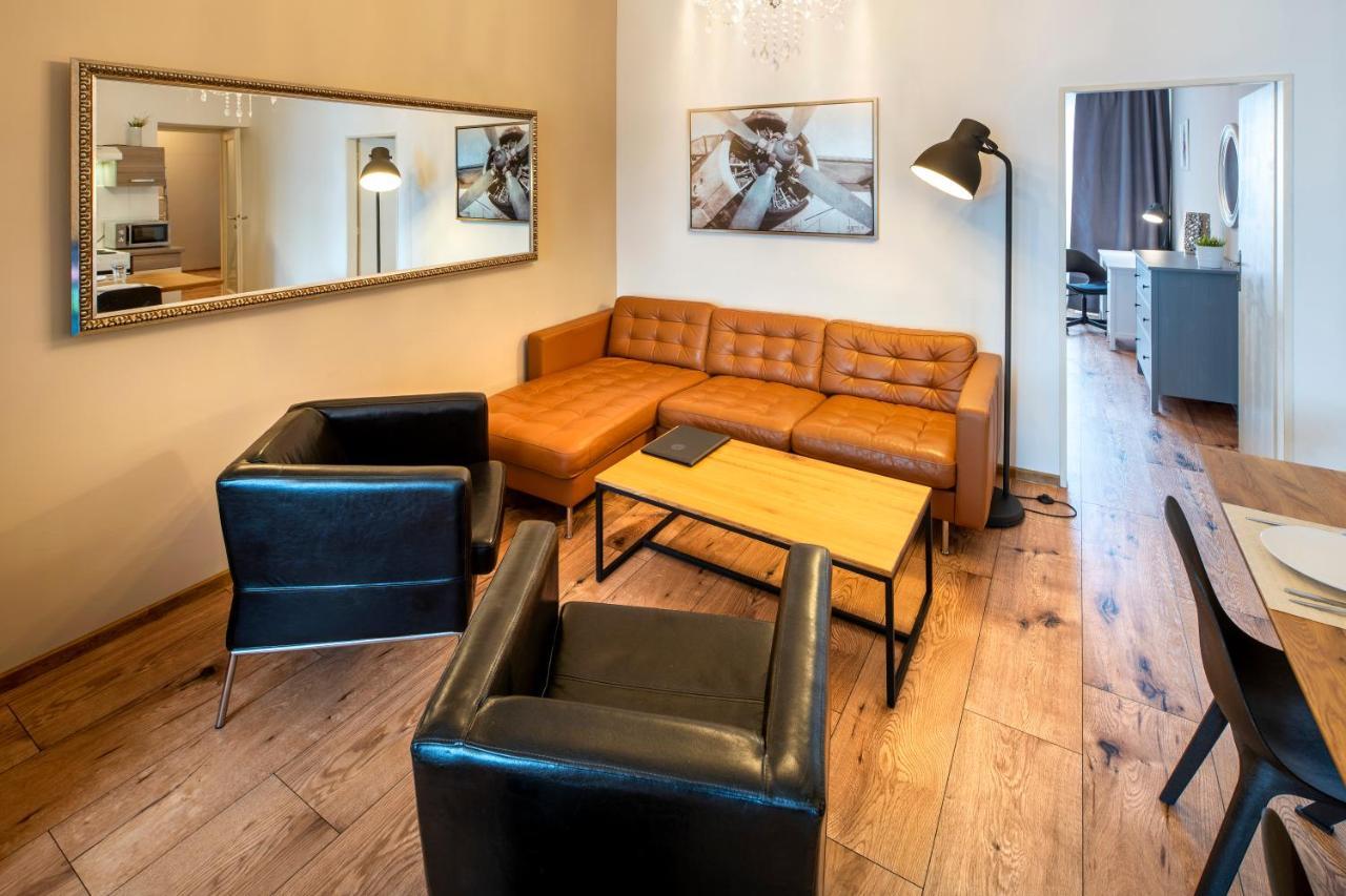 Apartment Apple Prag
